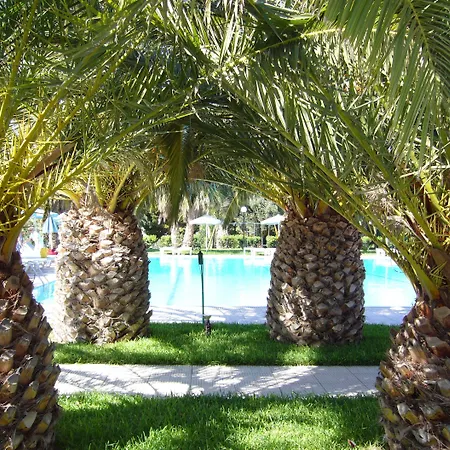 Hotel Nina 3*