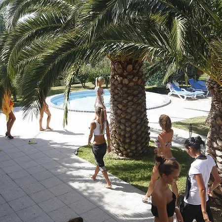 Nina Otel 3*