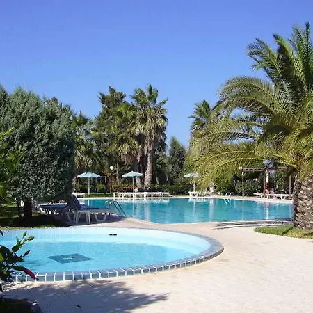 Hotel Nina