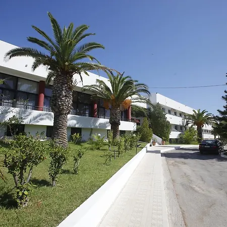 Hotel Nina 3*