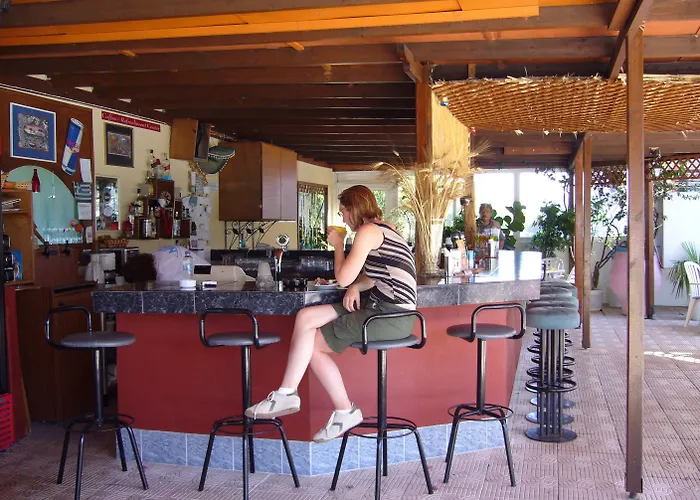 Nina 酒店